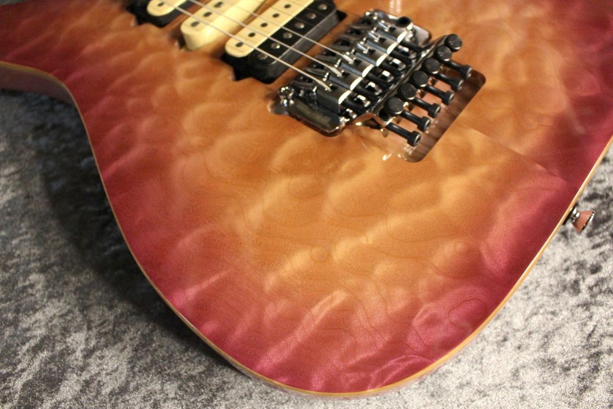 Kino Treebud 24f Hsh 1996t Quilt Trans Pink Apricot Burst クロサワ楽器店 日本最大級の楽器通販サイト