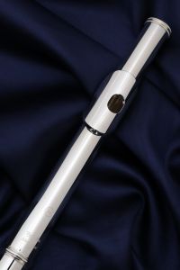 YFL-617 | 【クロサワ楽器店オンラインショップ】いい楽器との YFL-617 | 【クロサワ楽器店オンラインショップ】いい楽器との