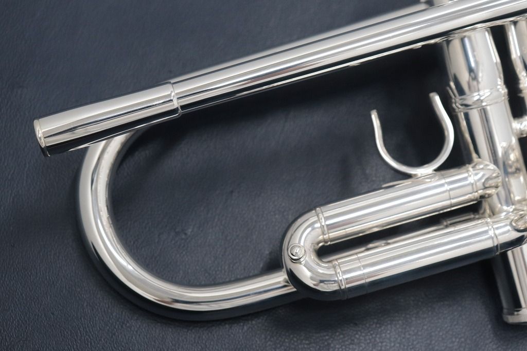 YAMAHA トランペット Xeno YTR-8335S Yamaha YTR-8335S Xeno Series Bb Trumpet | Music & Arts