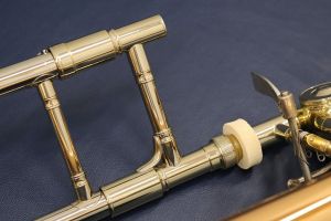 管楽器・吹奏楽器 CONN 88H USA 88H トラディショナルモデル テナーバス・トロンボーン｜CONN