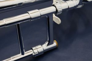 Cool Wind SLV 樹脂製テナーバストロンボーン 太管 TB-200/F SLV | 【クロサワ楽器店オンラインショップ】いい楽器