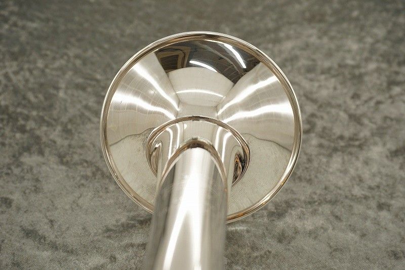 美品　Bach バック　180ML43SP ストラディバリウス　3月メンテ済み 美品 Bach バック 180ML43SP ストラディバリウス 3月メンテ済み 美品