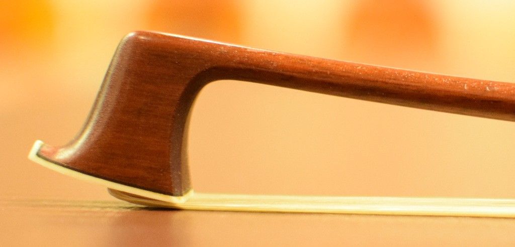 Roderich Paesold バイオリン弓 ドイツ製】ペゾルト バイオリン弓 4/4 「RODERICH PAESOLD」