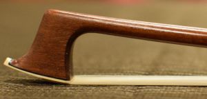 R.PAESOLD ドイツ製 バイオリン弓　4/4 週末限定値下げ ドイツ製 Paesold PA5J-V バイオリン弓 4/4の