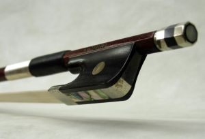 チェロ　中古弓　R.PAESOLD　ローデリッヒ・ペゾルト PA192C | 【クロサワ楽器店オンラインショップ】いい楽器とのいい