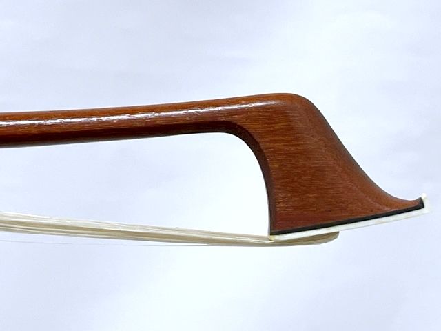 ドイツの名門Roderich Paesold （ローデリヒ・ペゾルト）チェロ　弓 PA366C-R (ローデリヒ・ペゾルト) | 【クロサワ楽器店オンライン