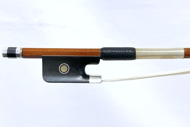 ドイツの名門Roderich Paesold （ローデリヒ・ペゾルト）チェロ　弓 PA497C-R (ローデリヒ・ペゾルト) | 【クロサワ楽器店オンライン