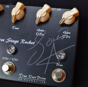 LUNASTONE Three Stage Rocket ギターエフェクター Three Stage Rocket | 【クロサワ楽器店オンラインショップ】いい楽器