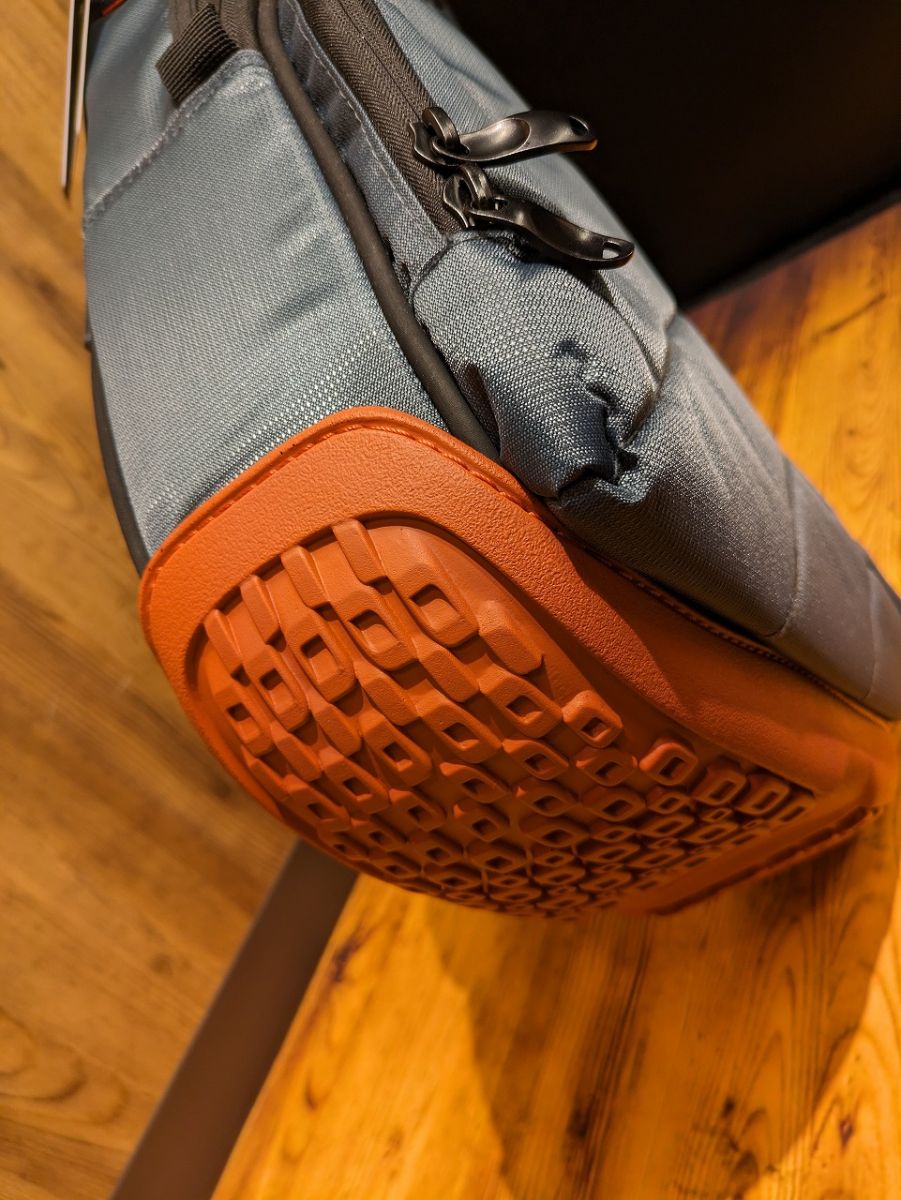 M80 VEG-GRY Vertigo Guitar Case Grey | 【クロサワ楽器店オンライン