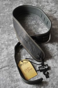 Martin BALL GLOVE STRAP (Black)[18A0013]《レザーストラップ》【送料無料】