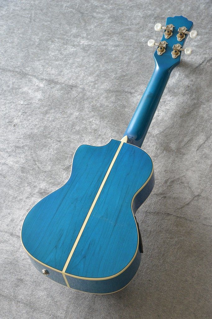 UKE DOLPHIN コンサート | 【クロサワ楽器店オンラインショップ】いい