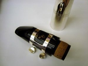 JUPITER クラリネット マウスピース リガチャー 
ケース付き a4e6f579-5967-4795-9e9b-