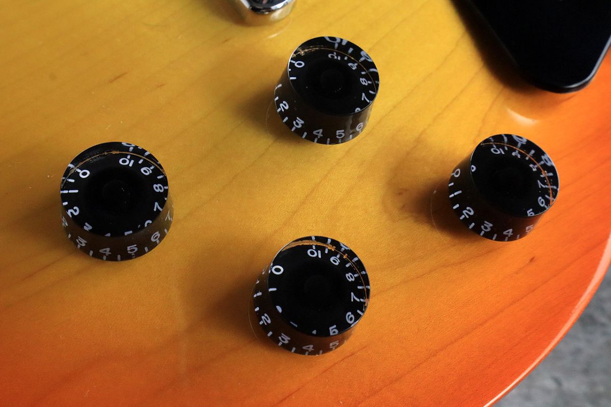 Les Paul Studio Tangerine Burst | 【クロサワ楽器店オンライン