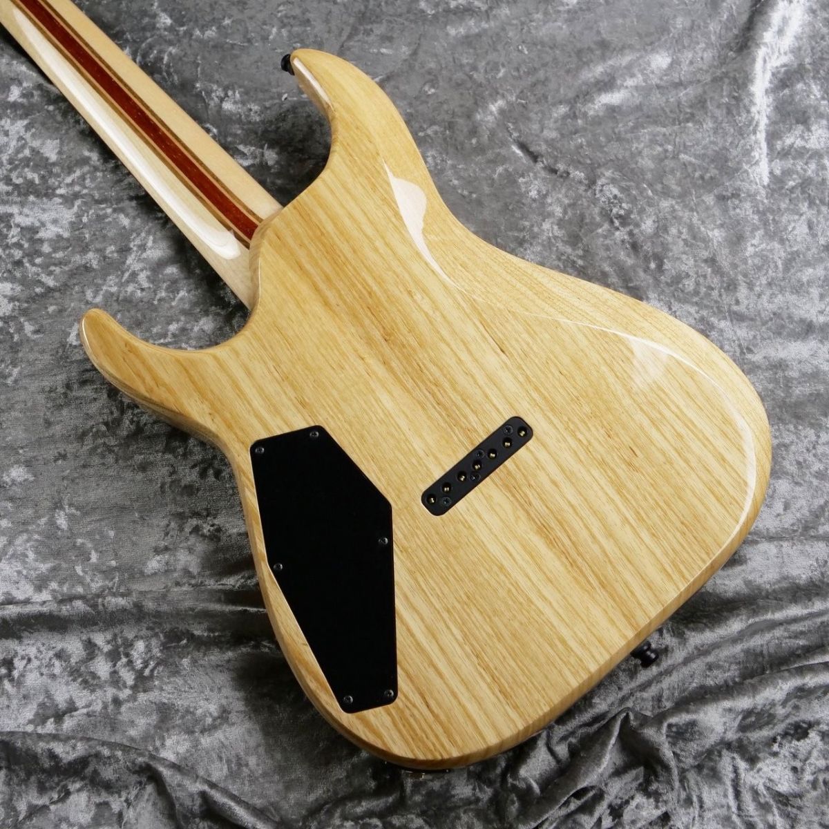 Experimental Series M-II-7 NT Buckeye Burl (Natural