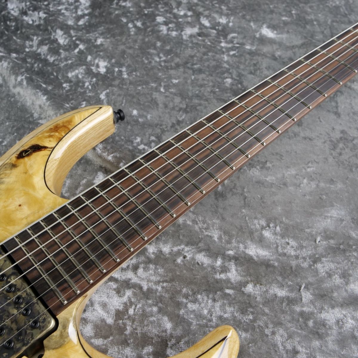 Experimental Series M-II-7 NT Buckeye Burl (Natural) | 【クロサワ