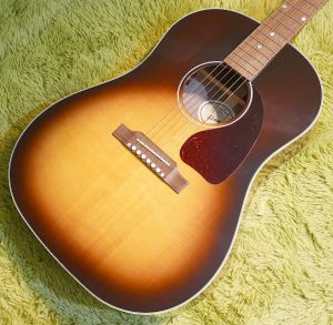 Gibson 【試奏動画あり】 J-45 Studio Walnut #22142063 【攻撃的なサウンドが魅力】【送料無料】【池袋店在庫品】