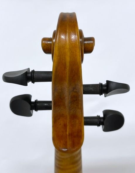 Thomas Van Der Heyd (トーマス・ヴァン・ダー・ハイド) 【クロサワ楽器店オンラインショップ】いい楽器とのいい出会いを