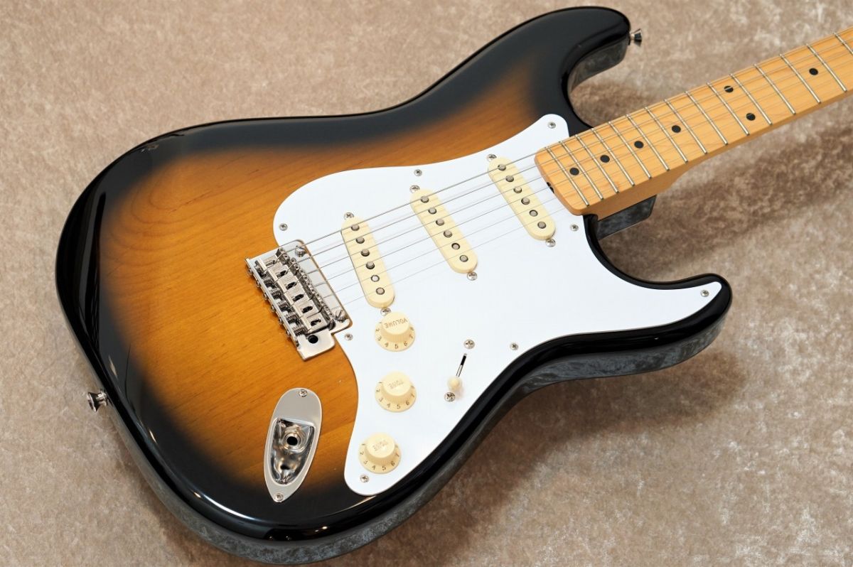 Made in Japan Hybrid 50s Statocaster - 2-Tone Sunburst