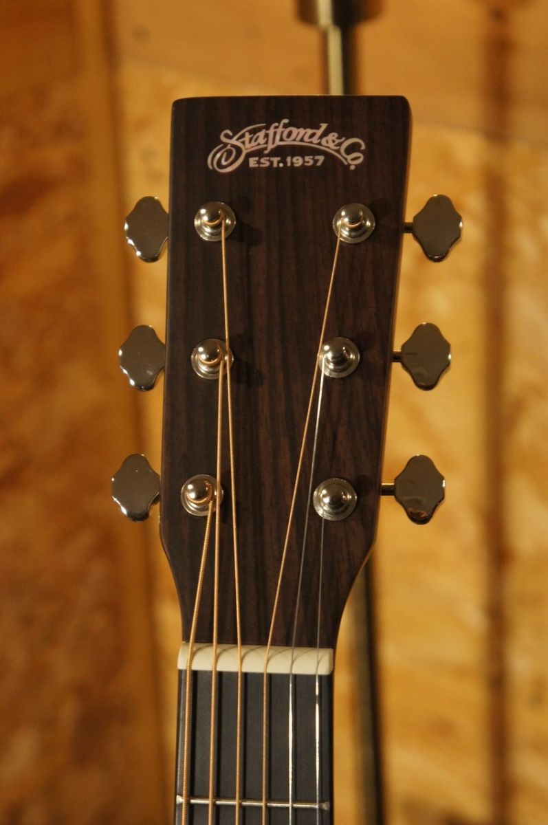 【牛骨】Stafford★黒澤楽器SF-200【弾き易く調整☆新品の弦】 牛骨】Stafford☆黒澤楽器SF-200【弾き易く調整☆新品の弦】の
