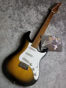 Ibanez ATZ100 【Andy Timmons Signature Model】 店頭展示品限りチョイ傷特価