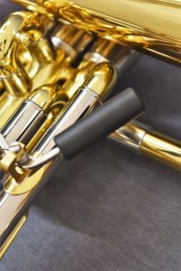 フランペット/フリューゲルとトランペットの中間 フランペット/フリューゲルとトランペットの中間 1646 - XO