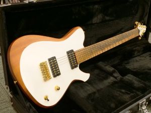 白 系、7弦のエレキギター検索結果一覧 | 【クロサワ楽器店オンライン