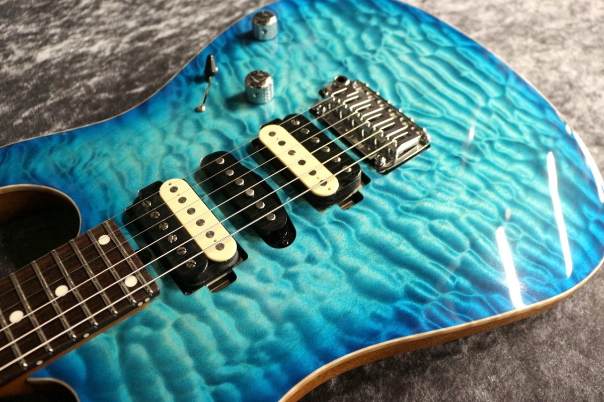 DST-Pro24 Type2 4A Grade Quilt Maple Top/Mahogany Back Bora Bora