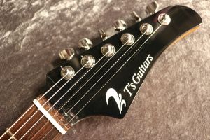 コンポーネント・ギター f432e133-76e6-4f5c-b877-