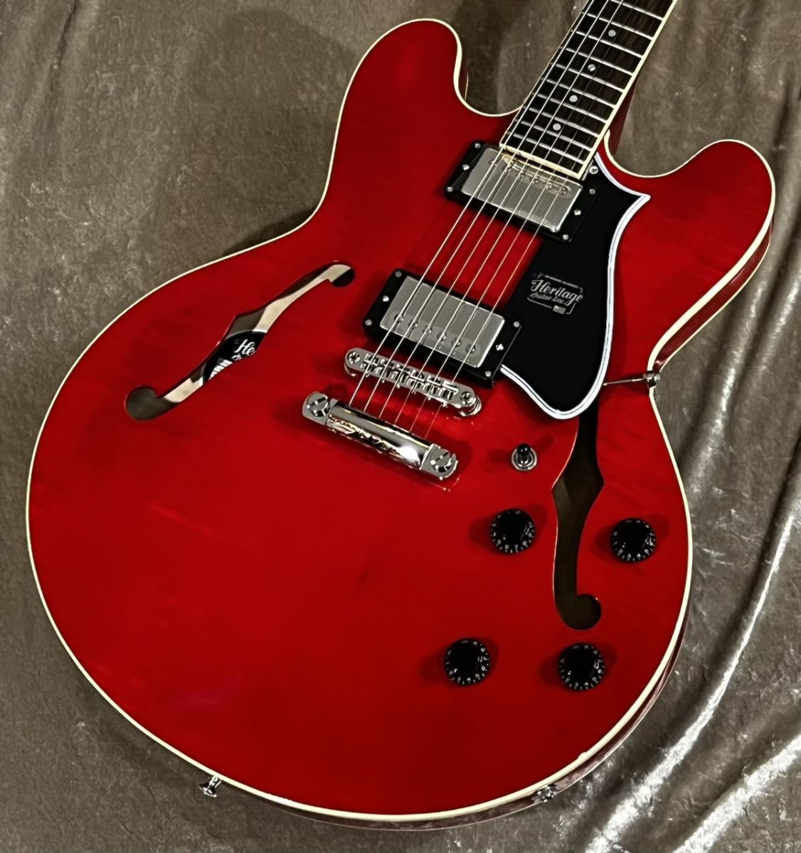 Cort Source CR (335タイプ セミアコ)