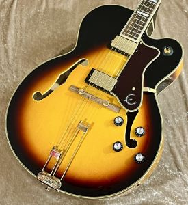 フルアコ　Epiphoneブロードウェイ　ほぼ新品 Epiphone Broadway Wine Red エレキギター フルアコ エピフォン