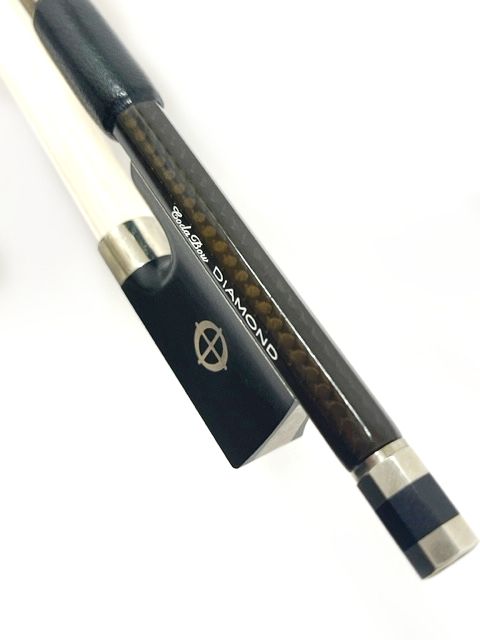 最終値下 新品CodaBow Diamond NX バイオリン4/4 カーボン弓 CodaBow