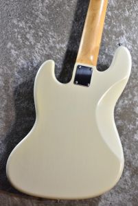 ベース Black Smoker TM BETA-J5 Vintage White TRAD MASTER BETA-J5 -Vintage White/MH/Light Aged- #23H02