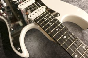 Kino stay 22F軽量　美品！ kino stay 22F Alder/Pau Ferro ~Candy Apple Red~ ソニックス