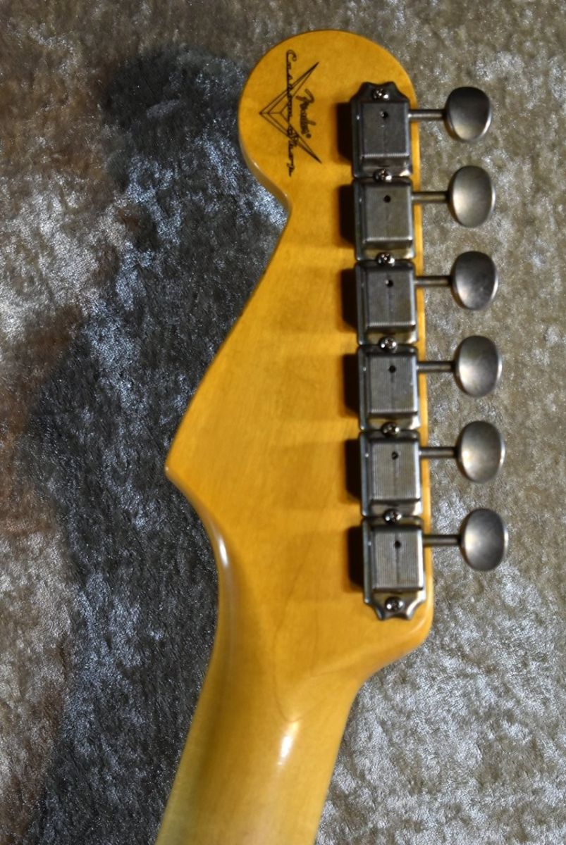 1956 Stratocaster Journeyman Relic Aged White Blonde