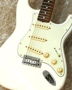 Fender Made in Japan Hybrid 60s Stratocaster -Vintage White- 【2020年製・USED】