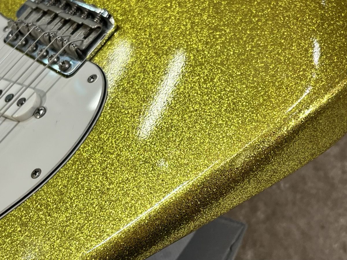 Dick Dale Stratocaster Chartreuse Sparkle finish 1994年製