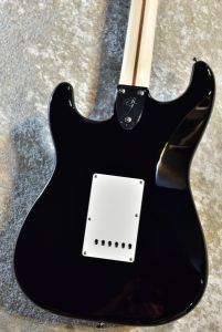 ギター Fender Made in Japan Traditional 70s ST Fender Made in Japan Traditional 70s Stratocaster Maple