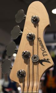 Omni-4st/22 --Trans Black-- | 【クロサワ楽器店オンラインショップ