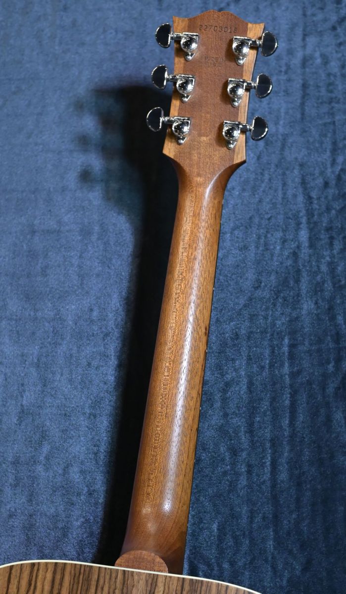 SJ-200 Studio Rosewood ~Satin Rosewood Burst~ #22703018