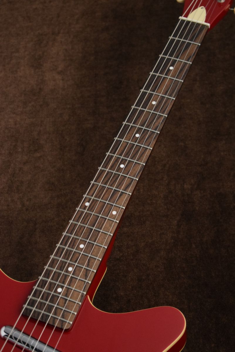 danelectro 59 triple divine ダンエレクトロ ギター Danelectro、近代的モデル「59 TRIPLE DIVINE」が発売！！