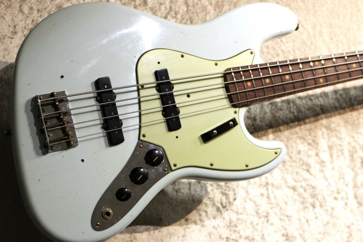 1963 Jazz Bass Journeyman Relic -Faded Sonic Blue / Matching Head