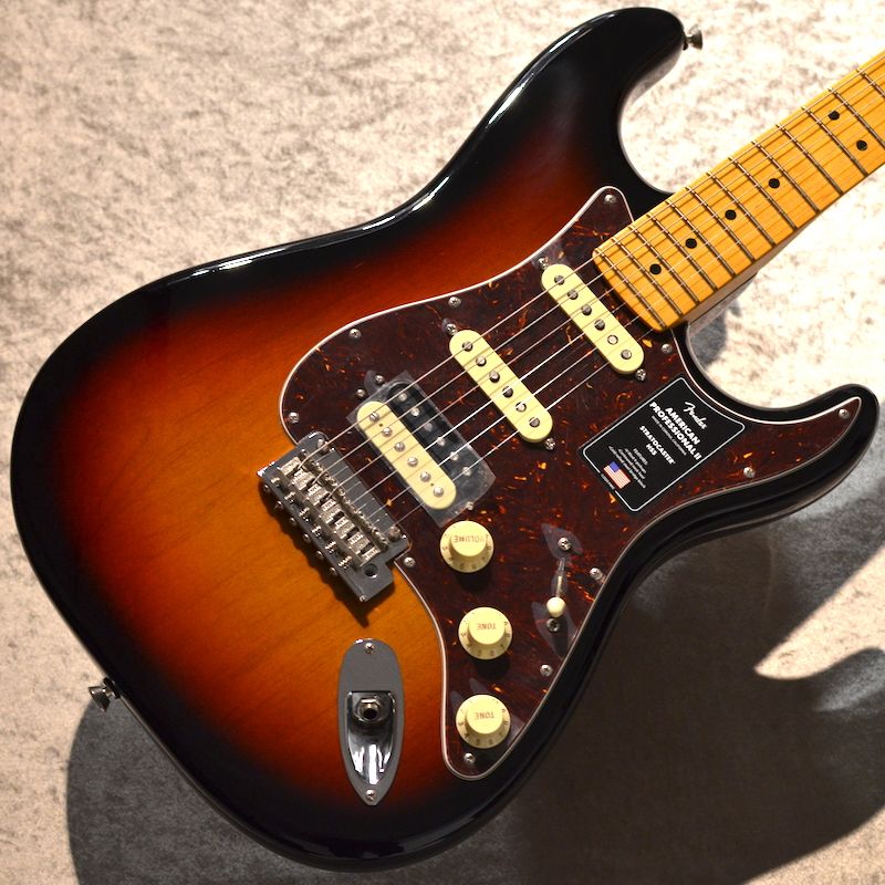 American Professional II Stratocaster HSS Maple Fingerboard
