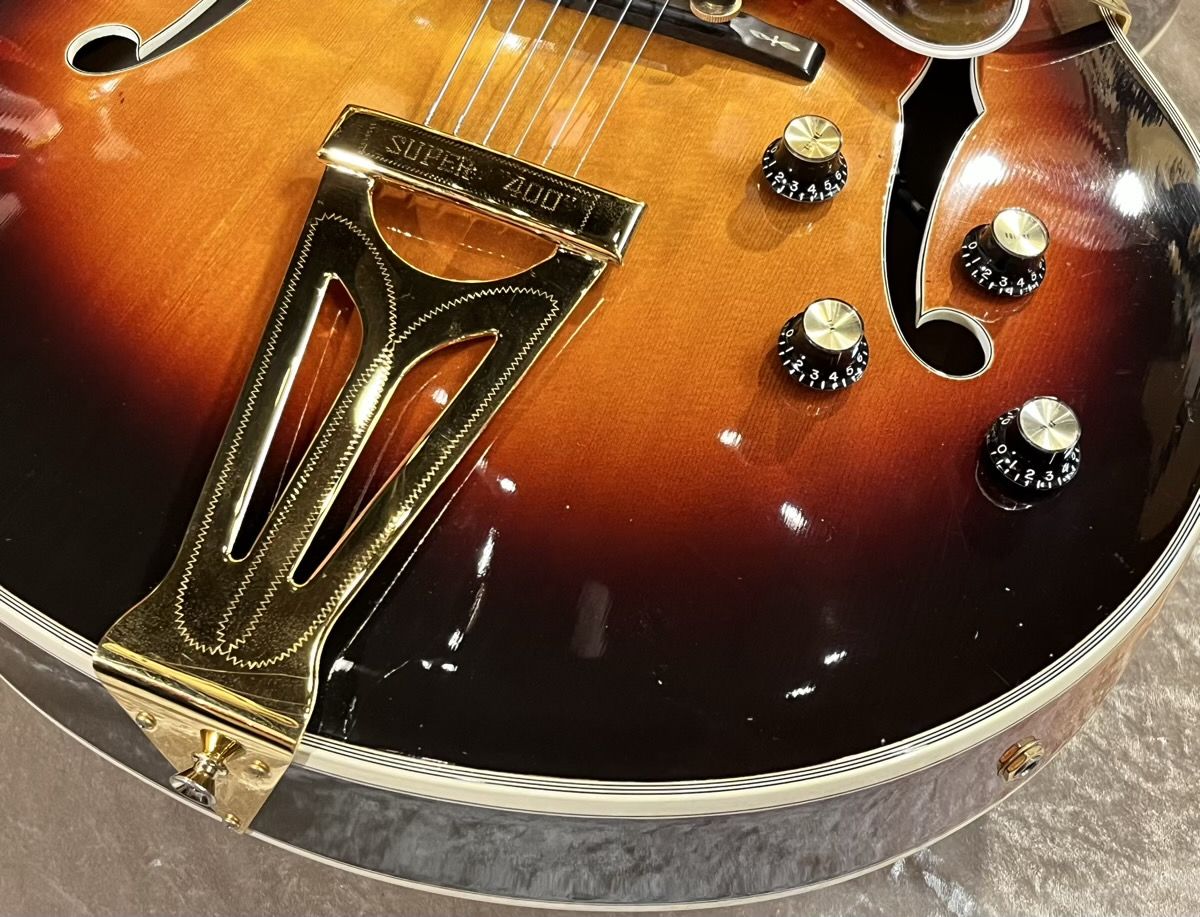 Super400CES Sunburst 1980年製 | 【クロサワ楽器店オンラインショップ