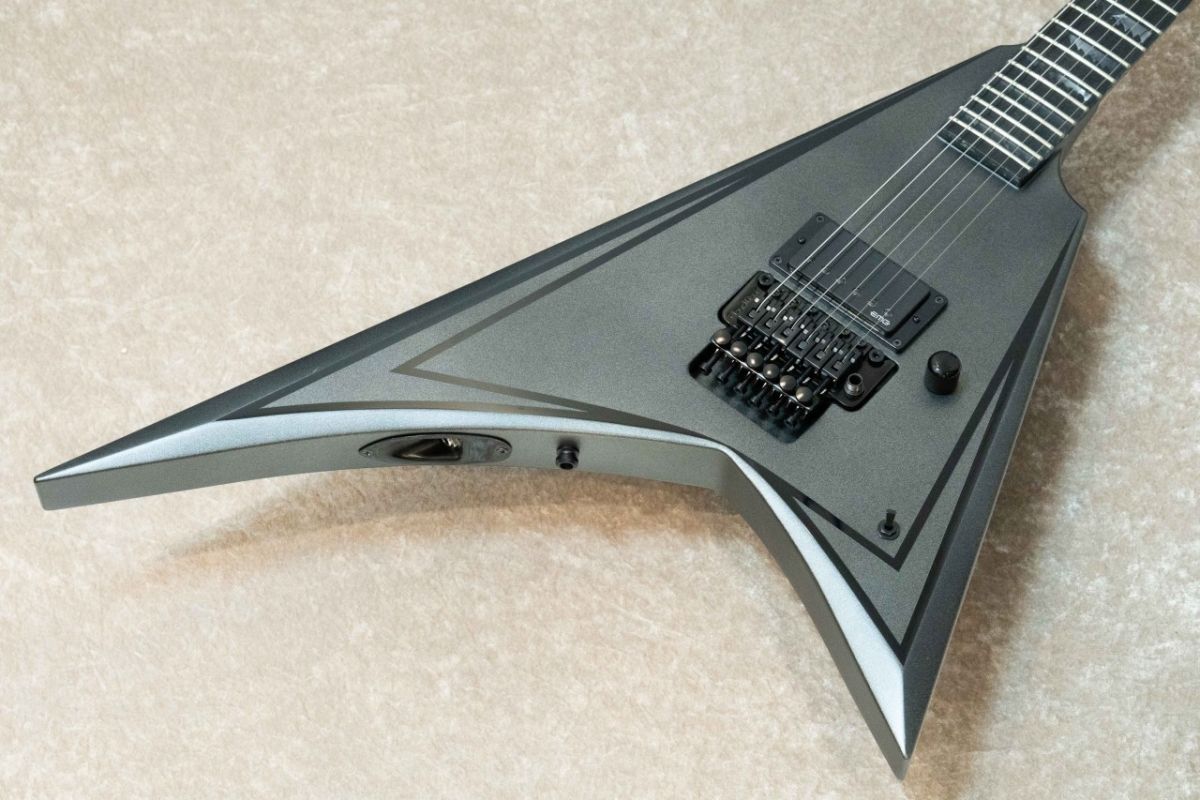 E-ALEXI BLACKY -Metallic Black Satin with Gloss Black
