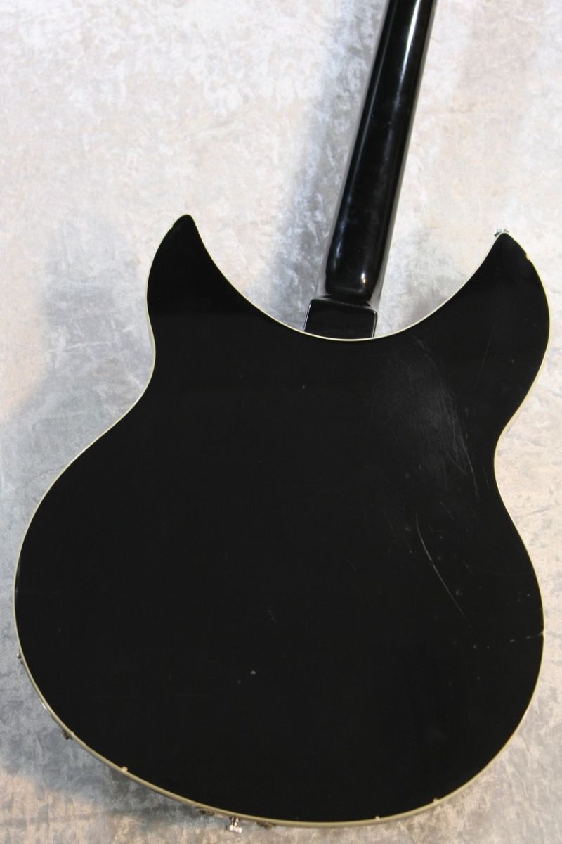 グロッケン ✓ Maurice Lacroix AI6007-SS002-030-1 ⌚ Aikon Gent Skeleton