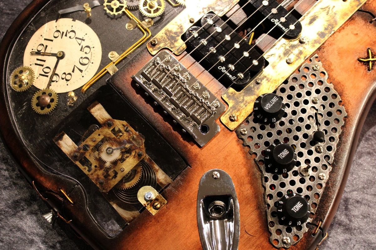 超激レアギター　Franpton ストラトタイプ Fender フェンダー Rarities Flame Maple Top Stratocaster HSS