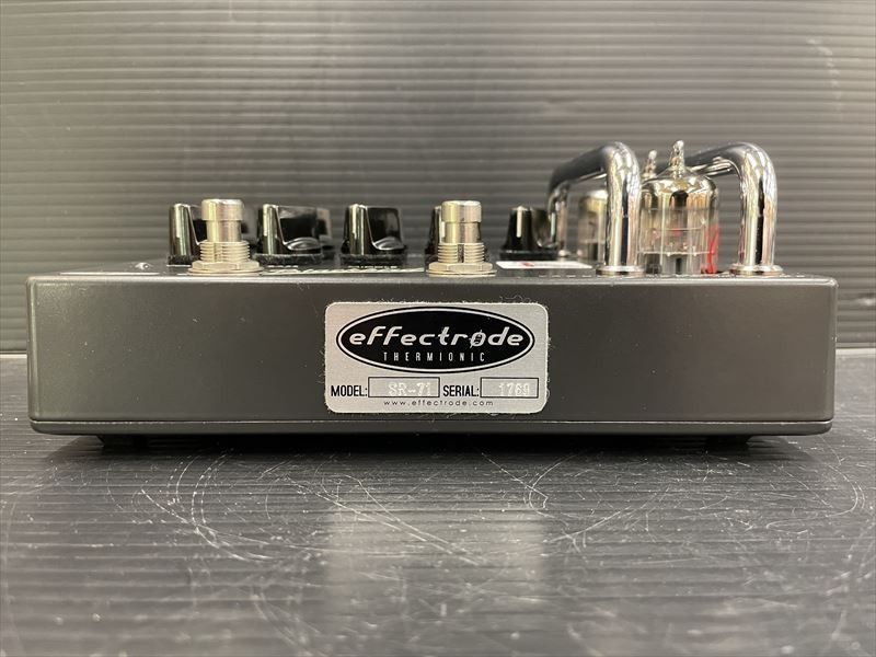 ギター Effectrode Blackbird SR-71 Blackbird Vacuum Tube Preamp for guitar - Effectrode