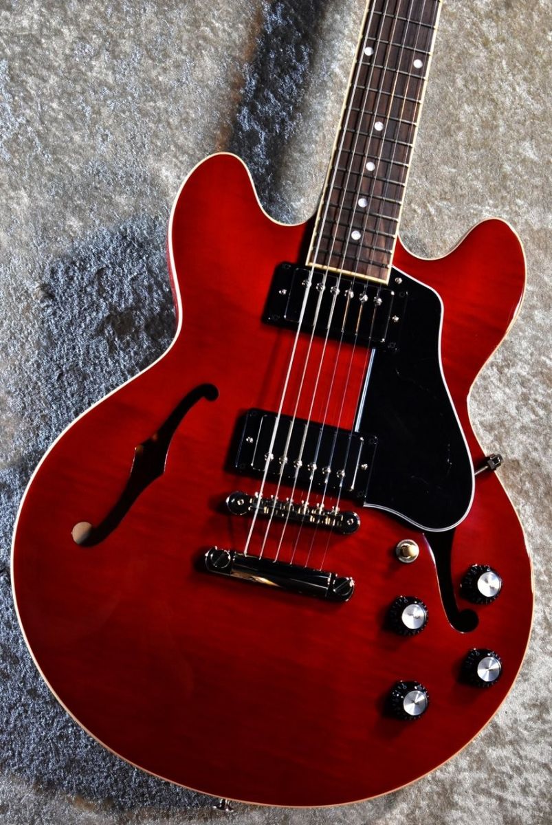 ES-339 Sixties Cherry #203430216 | 【クロサワ楽器店オンライン  