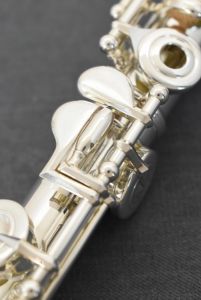 【美品】ヨコヤマ フルート Flute Pearl【Maesta F-MD925 】 | 国際楽器社 オンラインショップ