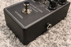 ギター HTJ-WORKS vintage core analog compressor HTJ WORKS Vintage Core Compressor | Deluxe Guitars